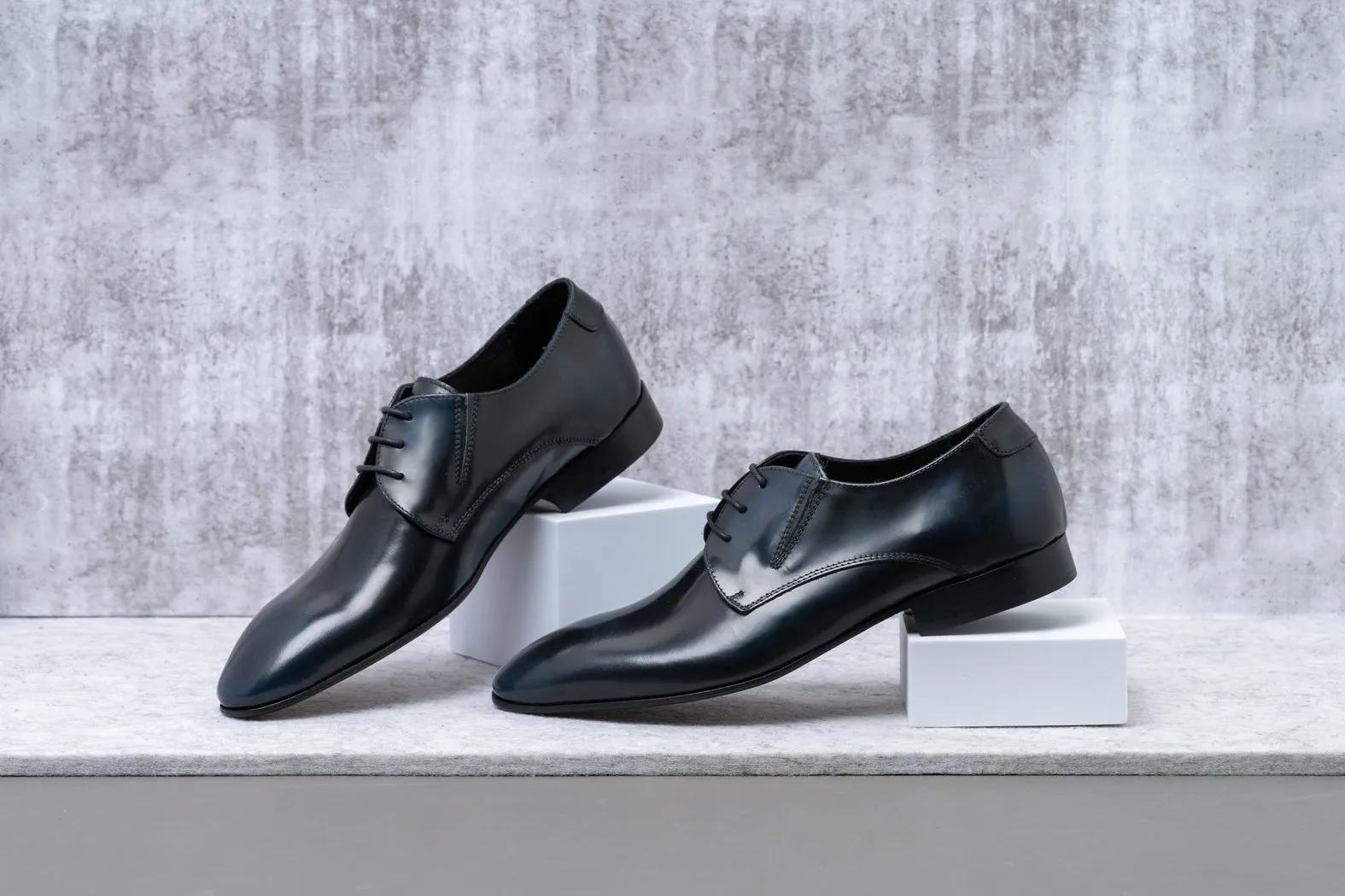 FRANCESCO Lace Up Shoes