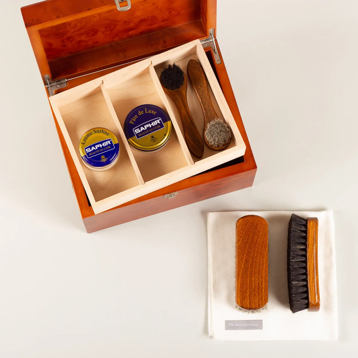 Shoe care valet Saphir - burlwood